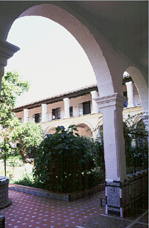 Detalle del claustro