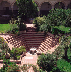 Fuente del claustro