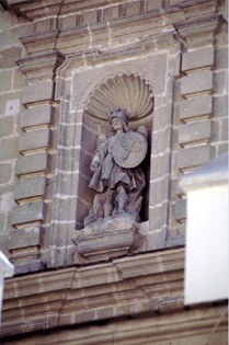 Hornacina con San Miguel. Antiguo Convento