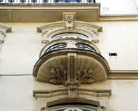 Balcón Almacen Félix Saenz. calle Souviron