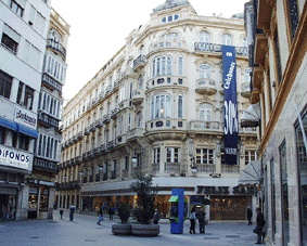 Casa en calle Sebastián Souvirón número 3