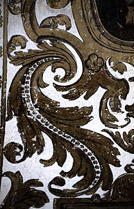Ornamentación; Pintura mural del intradós