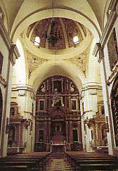 Interior de la iglesia